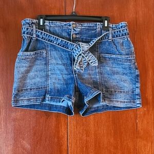 Maurices paperbag shorts